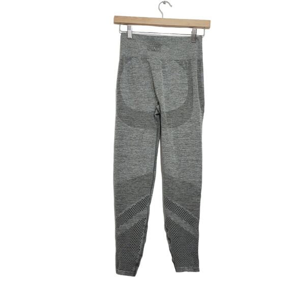 PINK VS | Seamless Leggings with Soft Mesh Panels and Flattering Pattern - Picture 4 of 12